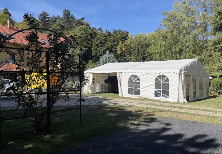 Rendezvénysátor bérlés a B'rent Kft-től!