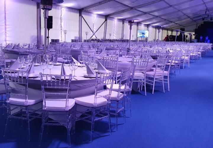 plexi chiavari szék bérlés, brent.hu