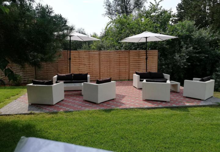rattan garnitúra bérlés, brent.hu