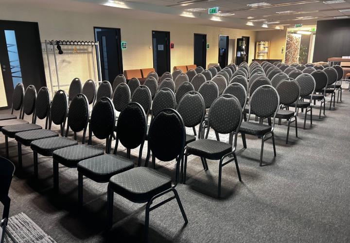 fekete konferenciaszék bérlés, brent.hu