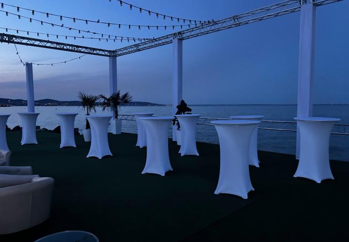 fehér louis szék bérlés, brent.hu