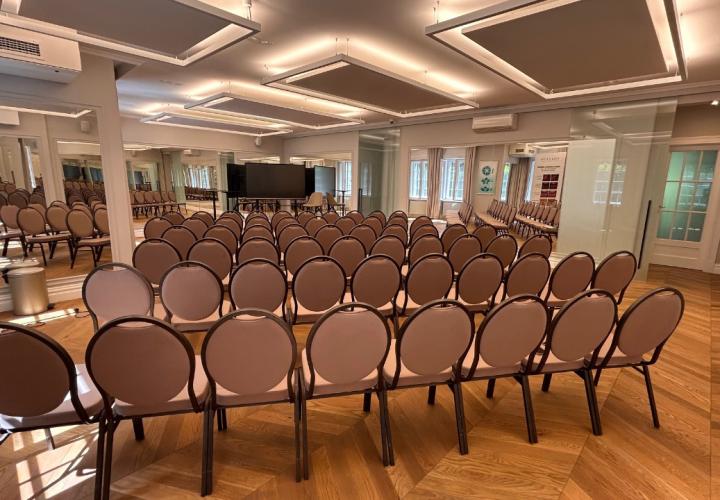 tejeskávé konferenciaszék, brent.hu