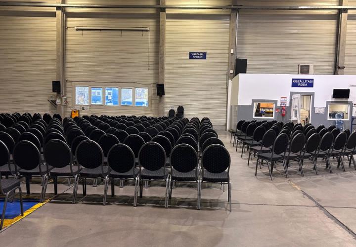 fekete konferenciaszékek bérlése, brent.hu