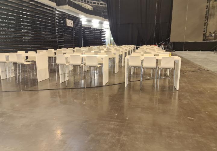 híd koktélasztal bérlés, brent.hu