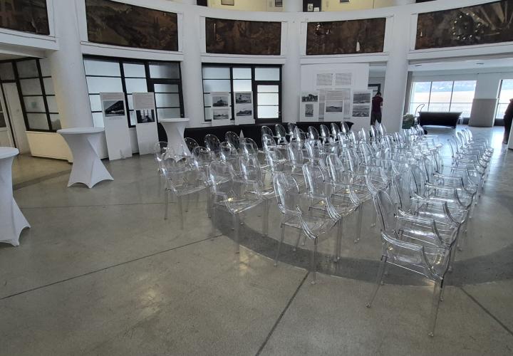 Igloo chair rental from B'rent Kft!