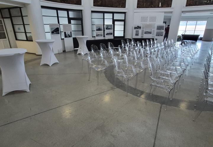 Igloo chair rental from B'rent Kft!