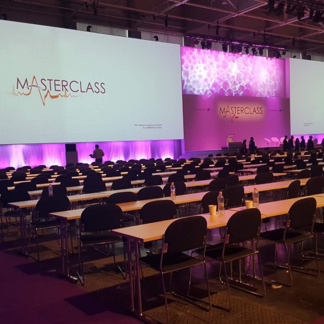 konferencia asztal bérlés, brent.hu