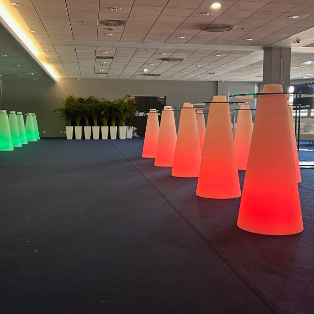 peak könyöklő bérlés, brent.hu