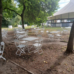 fehér kerti garnitúra bérlés, brent.hu