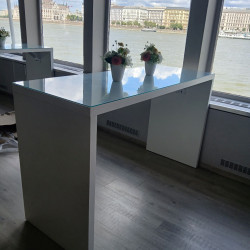 híd koktélasztal bérlés, brent.hu