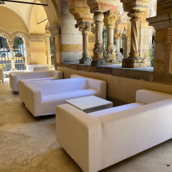 fehér kanapé bérlés, brent.hu