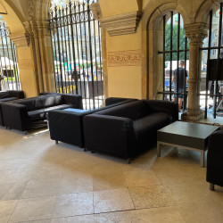 fekete kanapé bérlés, brent.hu