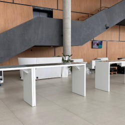 híd koktélasztal bérlés , brent.hu