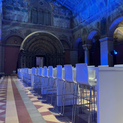 híd koktélasztal bérlés, brent.hu